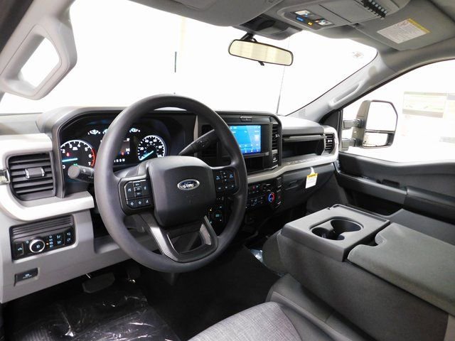 New 2026 Ford F350 XLT w/ FX4 Off-Road Package image 15