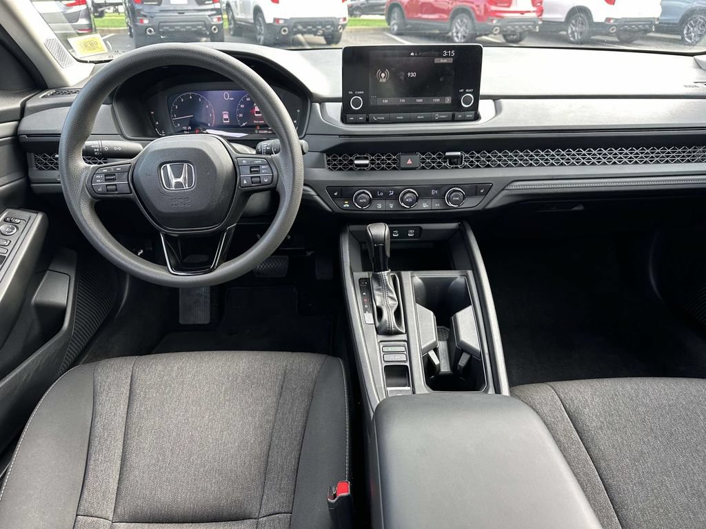 Certified 2023 Honda Accord EX image 11