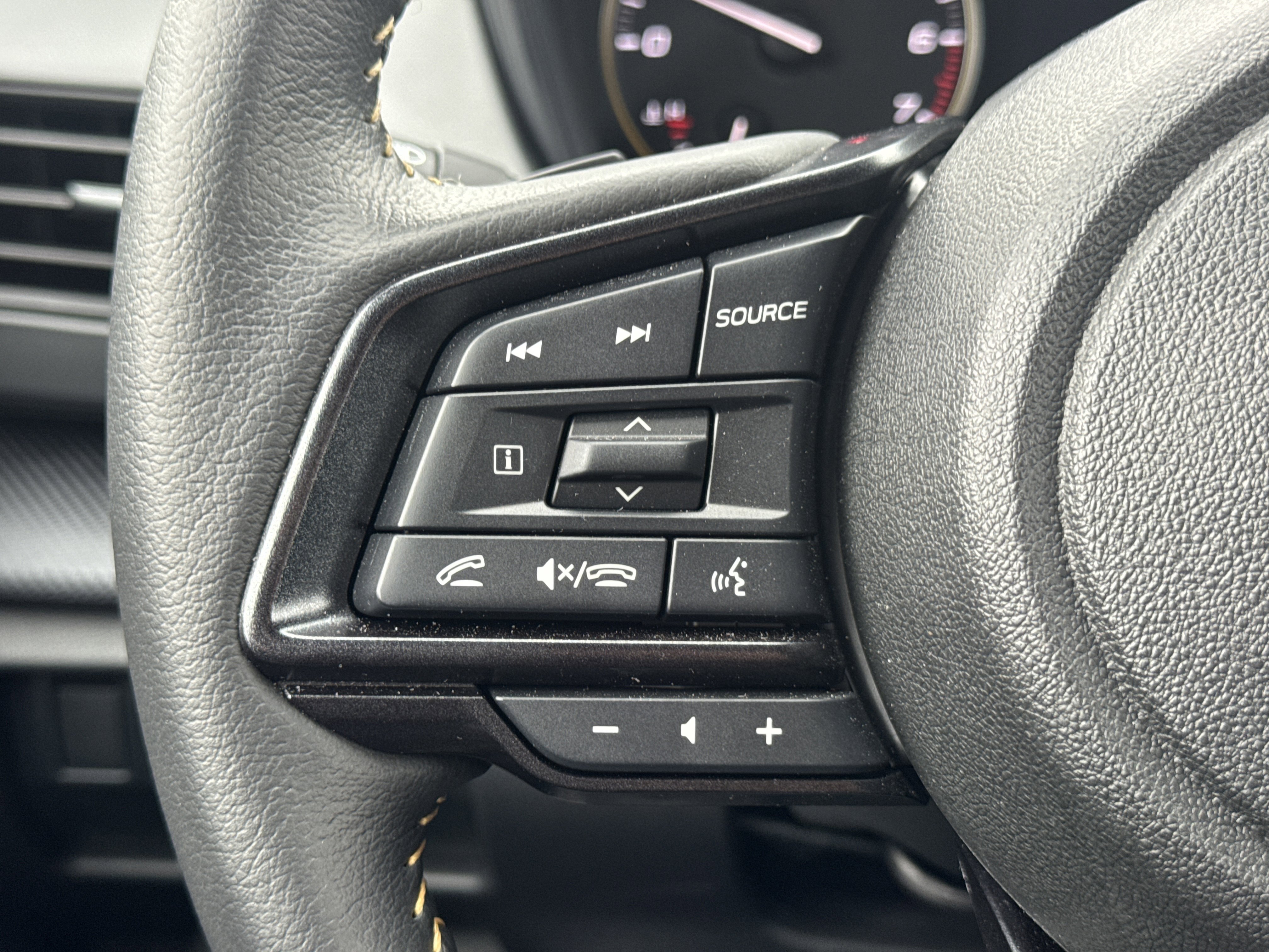 Certified 2025 Subaru Crosstrek 2.5i Sport w/ Crosstrek Mirror Package image 14