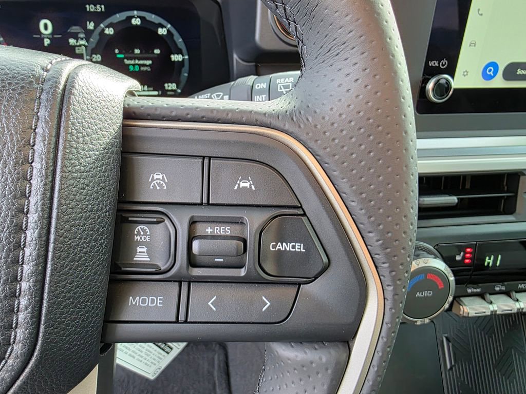 Used 2025 Toyota 4Runner TRD Off-Road image 11