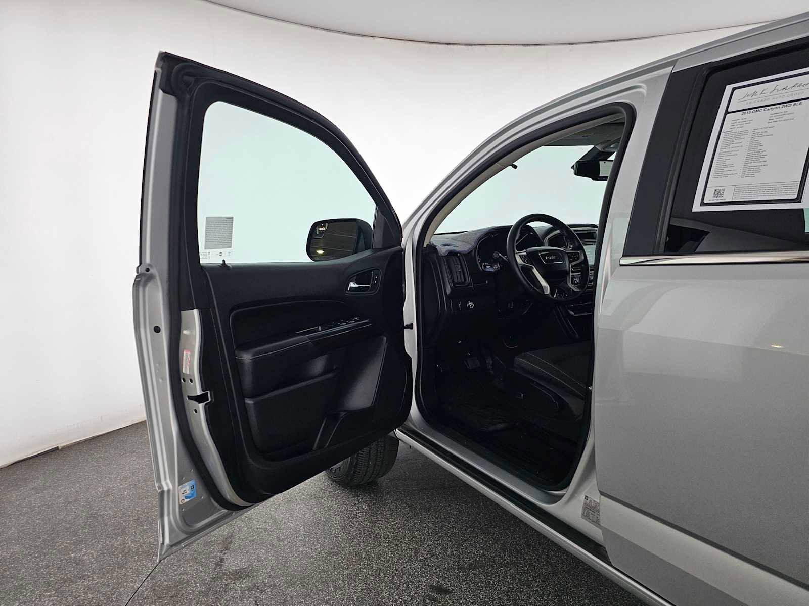 Used 2016 GMC Canyon SLE w/ Trailering Package image 21