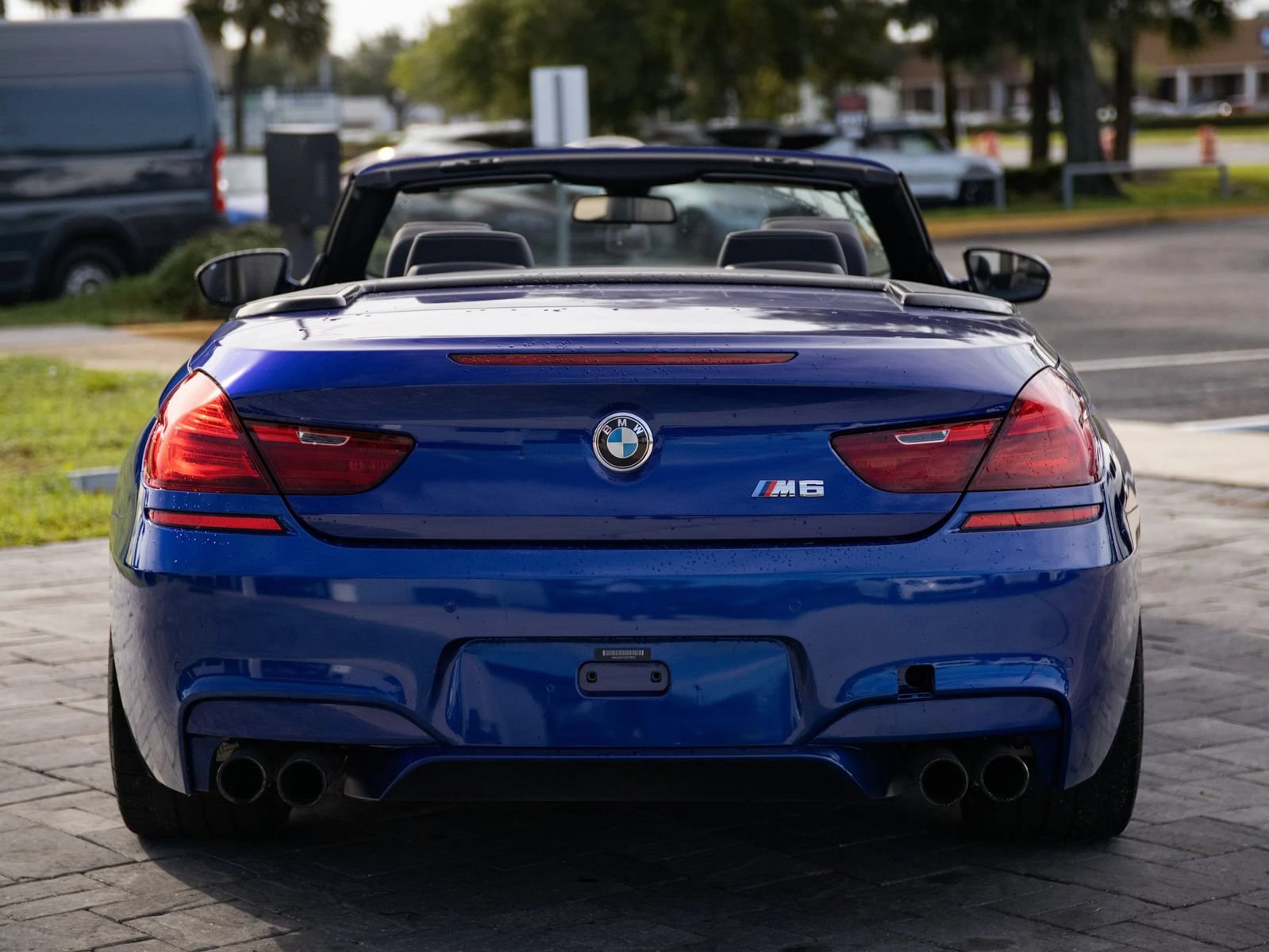 Used 2013 BMW M6 Convertible RWD image 5