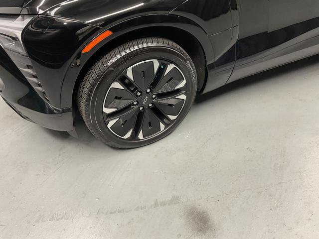 Used 2024 Chevrolet Blazer EV RS AWD/4WD image 4