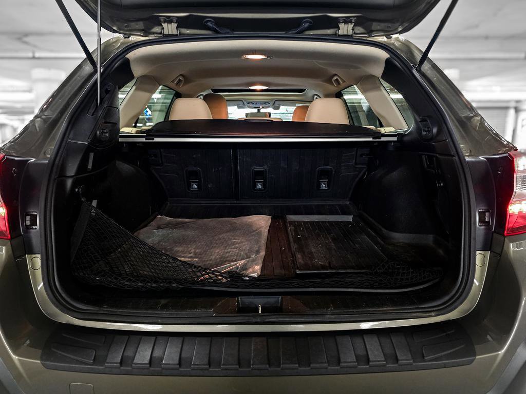 Used 2018 Subaru Outback 2.5i Limited image 9