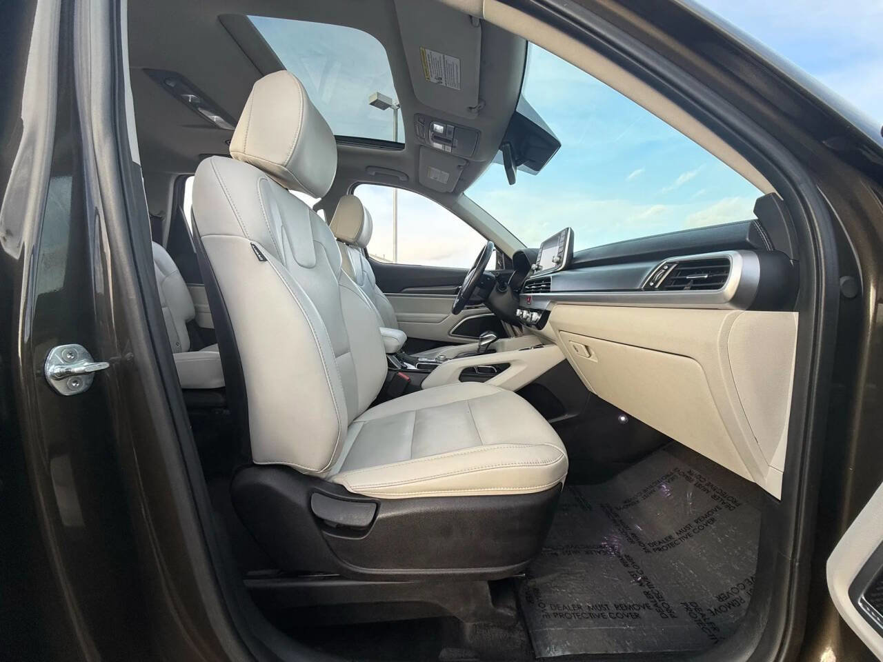 Used 2021 Kia Telluride S AWD/4WD image 14