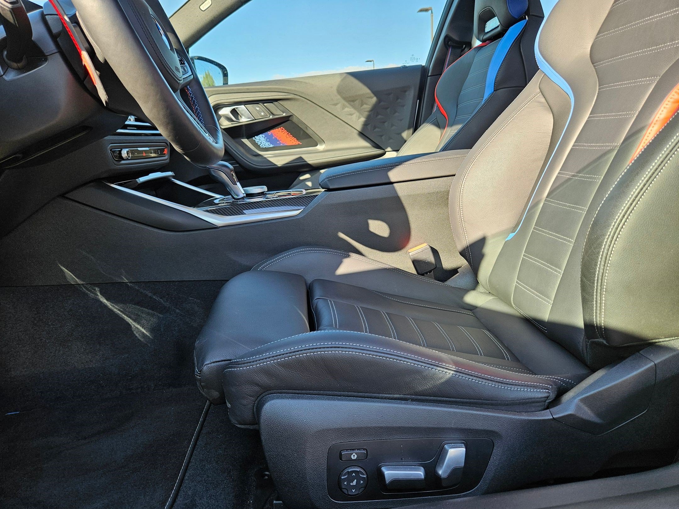 Used 2024 BMW M2 w/ Lighting Package RWD image 17