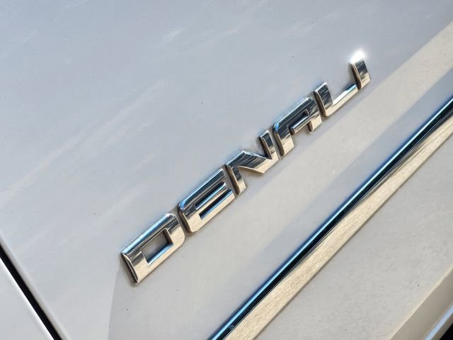 Used 2018 GMC Yukon Denali w/ Denali Ultimate Package RWD image 12