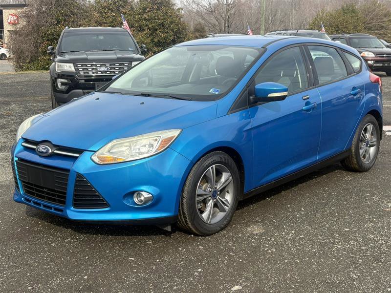 Used 2014 Ford Focus SE w/ SE Sport Package image 27