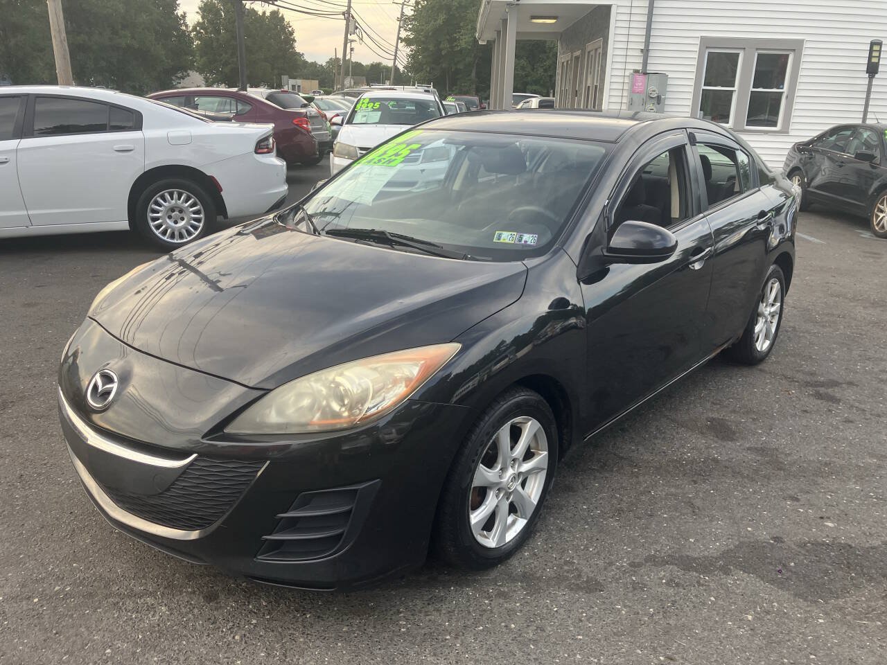 Used 2010 MAZDA MAZDA3 i Touring FWD image 3