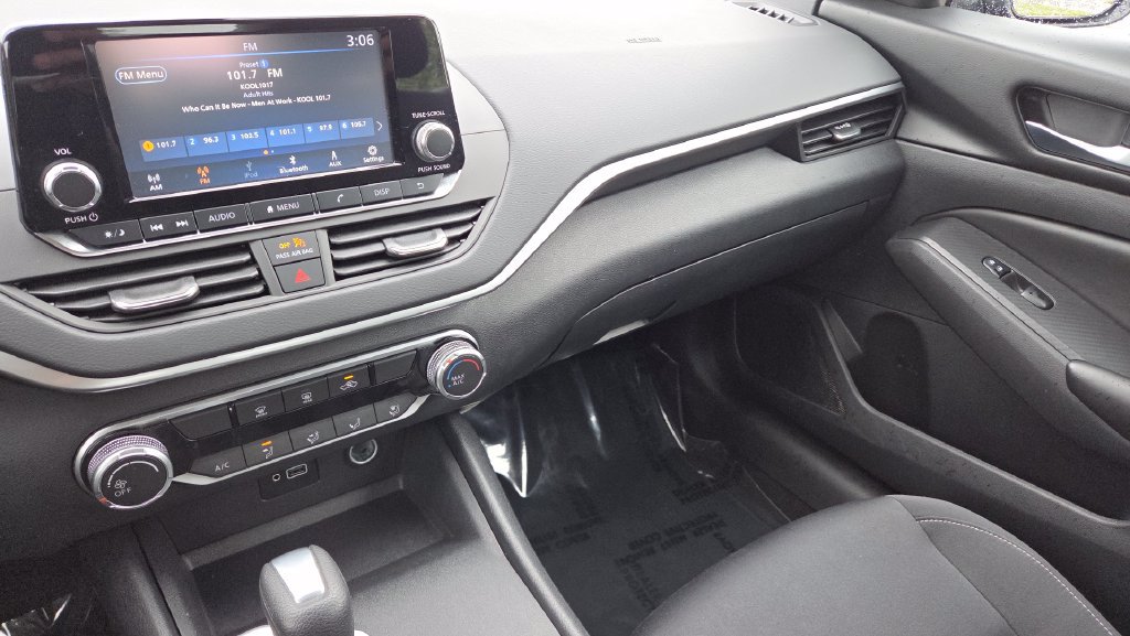 Used 2022 Nissan Altima 2.5 S w/ Driver Assist Package FWD image 36