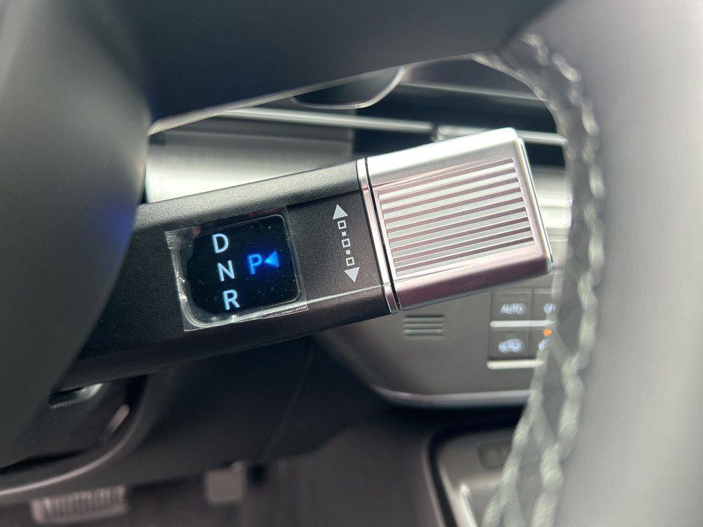 New 2026 Hyundai Kona Limited image 18