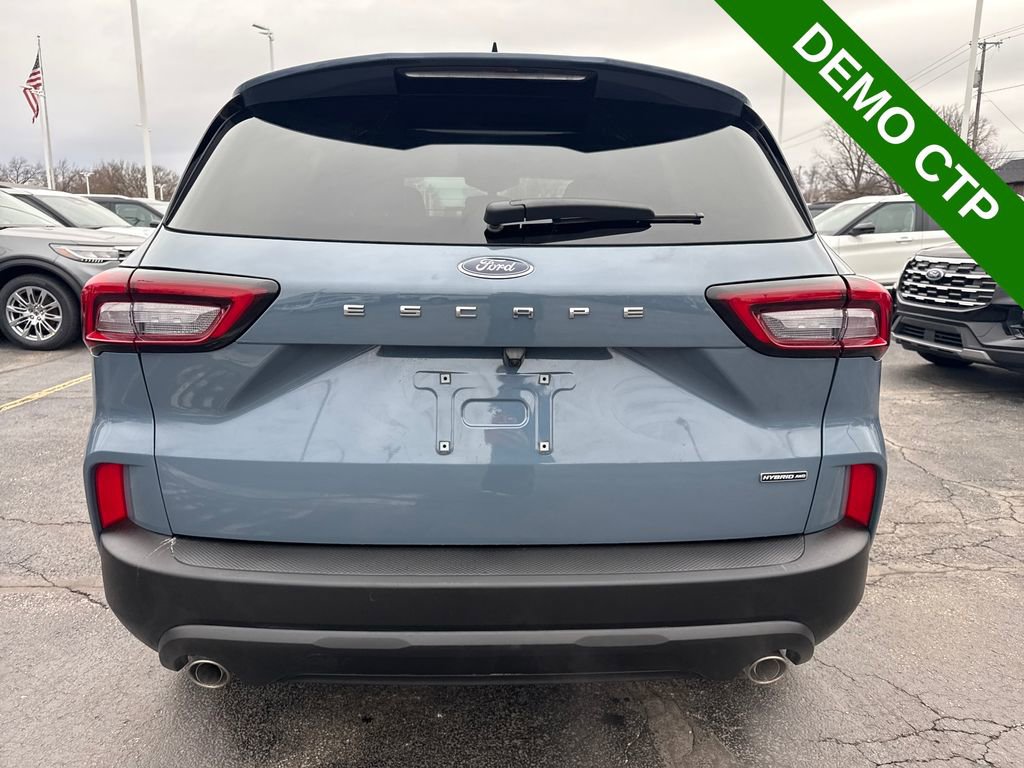 Used 2025 Ford Escape ST-Line Select image 7