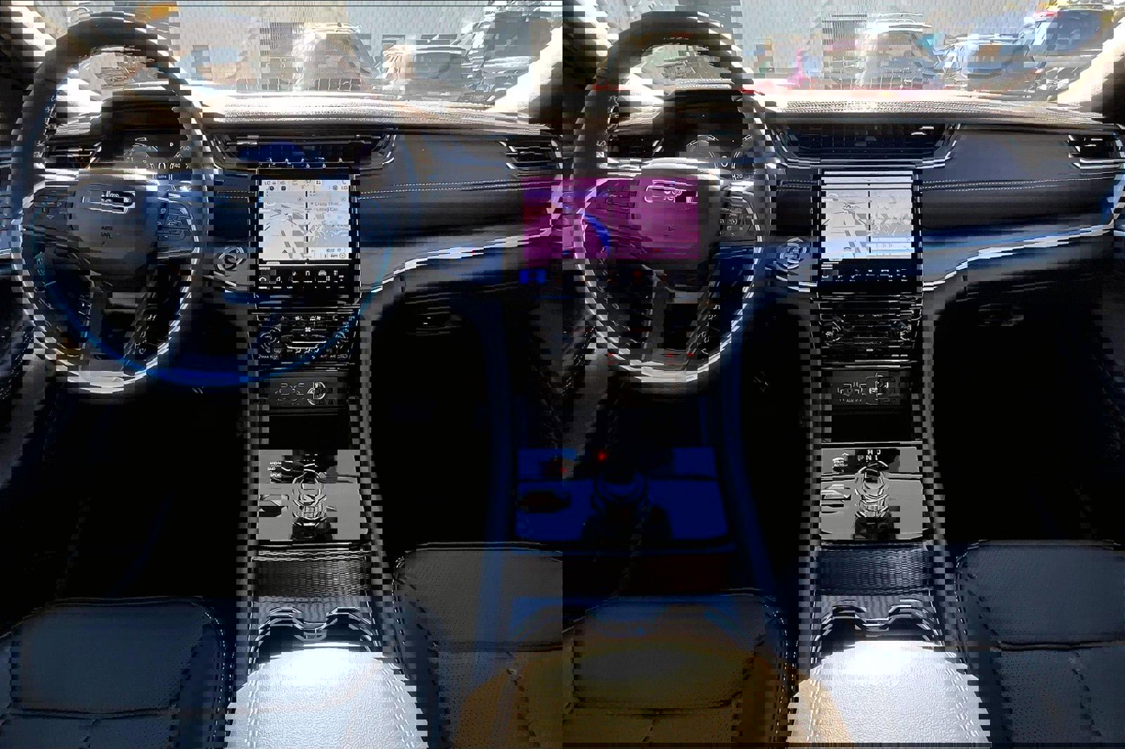 New 2025 Jeep Grand Cherokee Limited w/ Luxury Tech Group II image 5