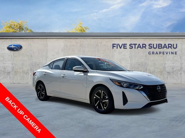 Used 2025 Nissan Sentra SV FWD image 1