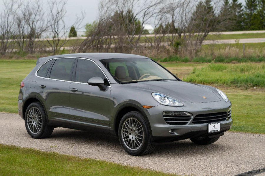 Used 2013 Porsche Cayenne Diesel AWD/4WD image 16