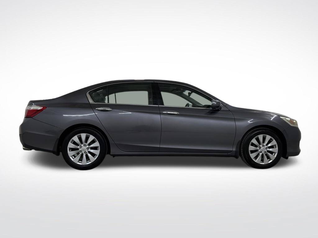 Used 2015 Honda Accord Touring image 27