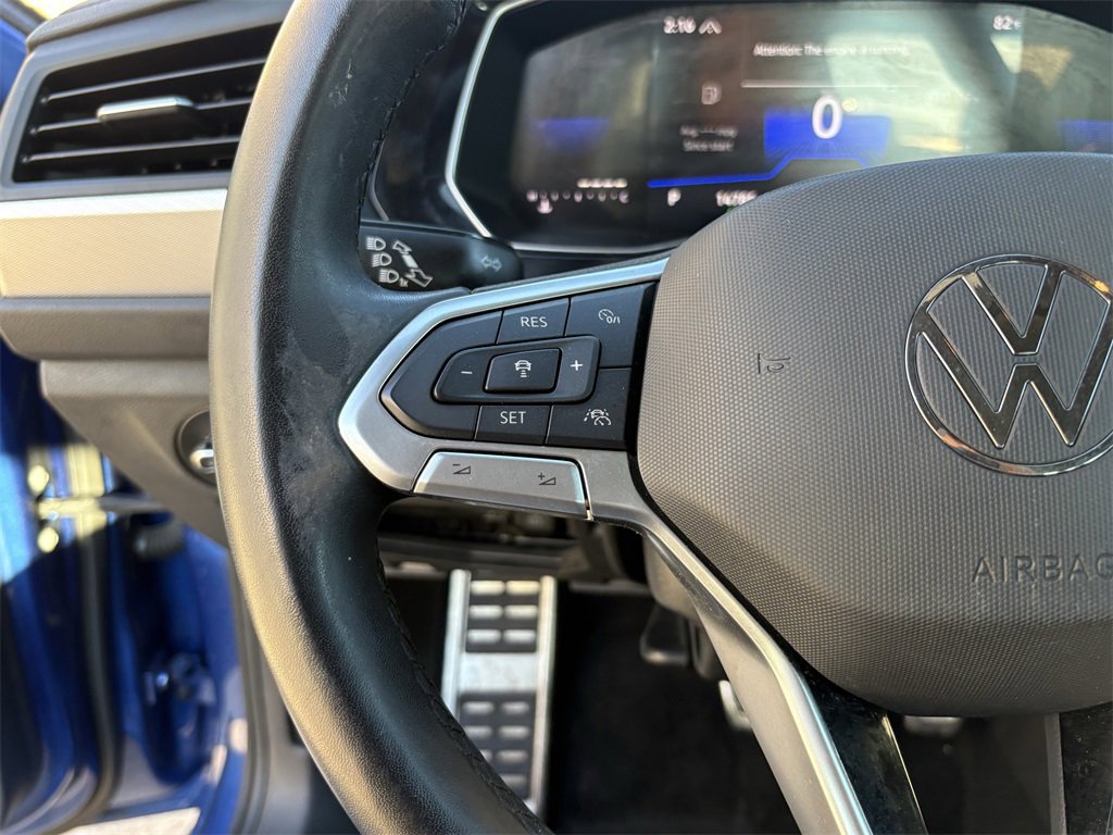 Used 2024 Volkswagen Jetta Sport image 16