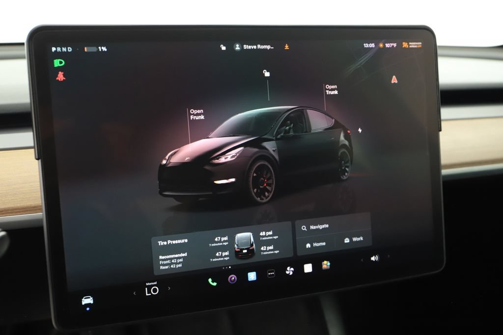 Used 2023 Tesla Model Y Performance AWD/4WD image 27