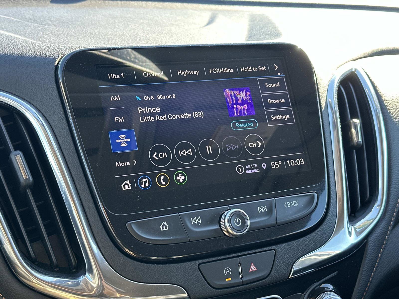 Certified 2022 Chevrolet Equinox Premier w/ LPO, Floor Liner Package image 28