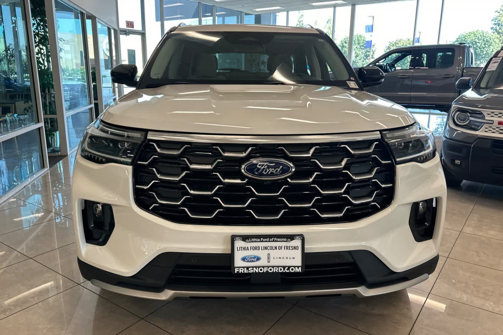 New 2026 Ford Explorer Platinum w/ LUX Leather Package AWD/4WD image 11