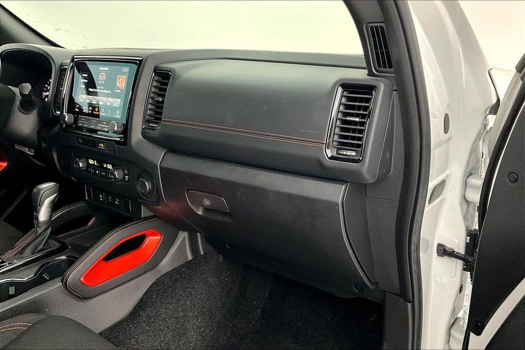 Used 2024 Nissan Frontier Pro-X w/ Technology Package image 21