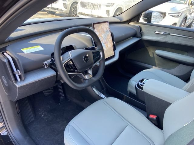New 2026 Volvo EX30 Plus w/ Climate Package RWD image 10