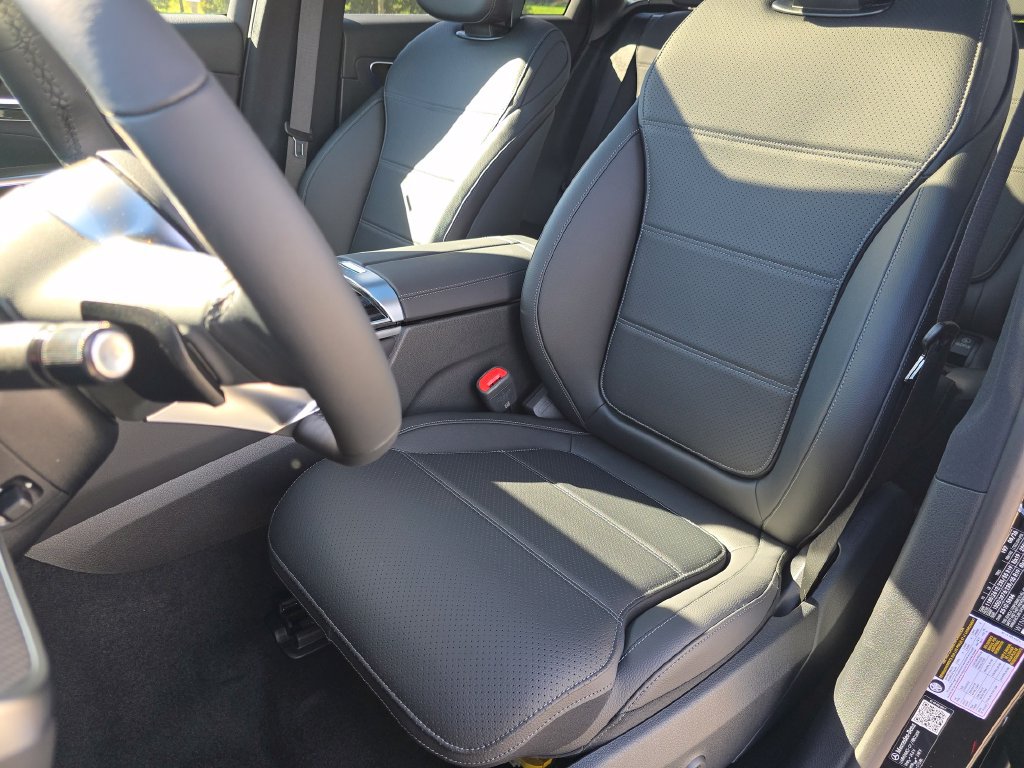 New 2027 Mercedes-Benz GLC 300 4MATIC image 25