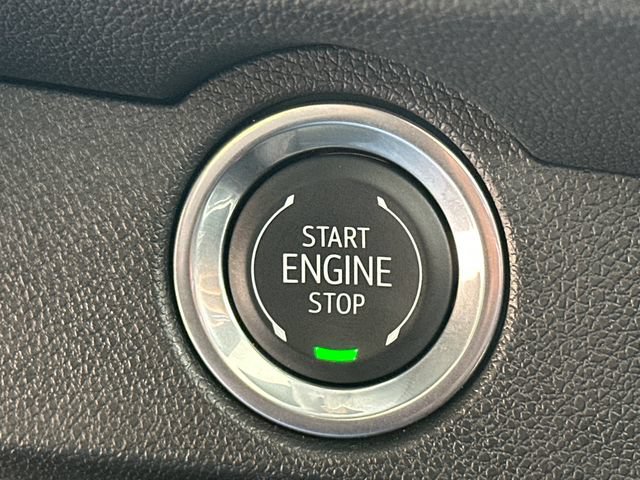 Used 2026 Chevrolet Traverse RS AWD/4WD image 38