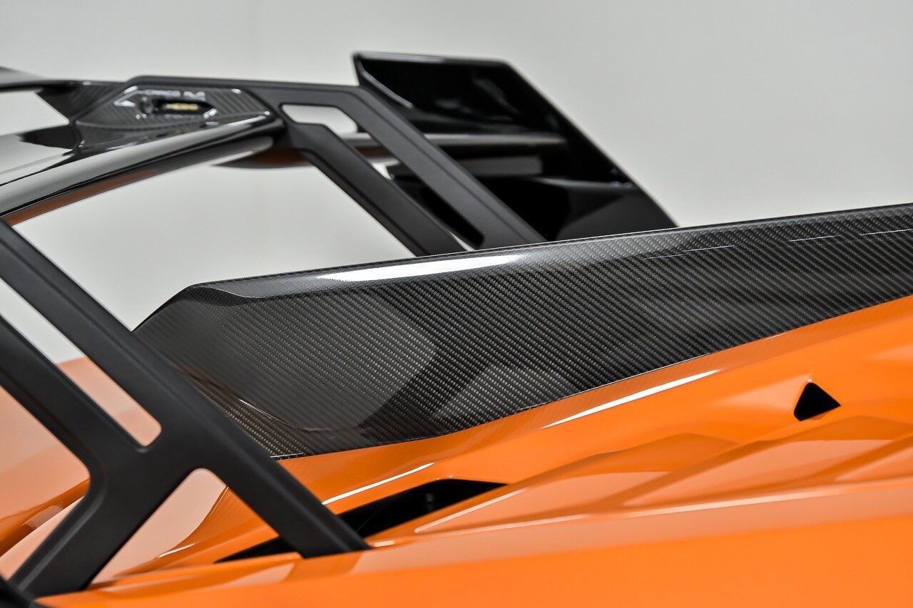 Used 2022 Lamborghini Huracan STO RWD image 18
