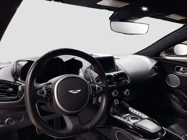 Used 2020 Aston Martin V8 Vantage Coupe RWD image 10