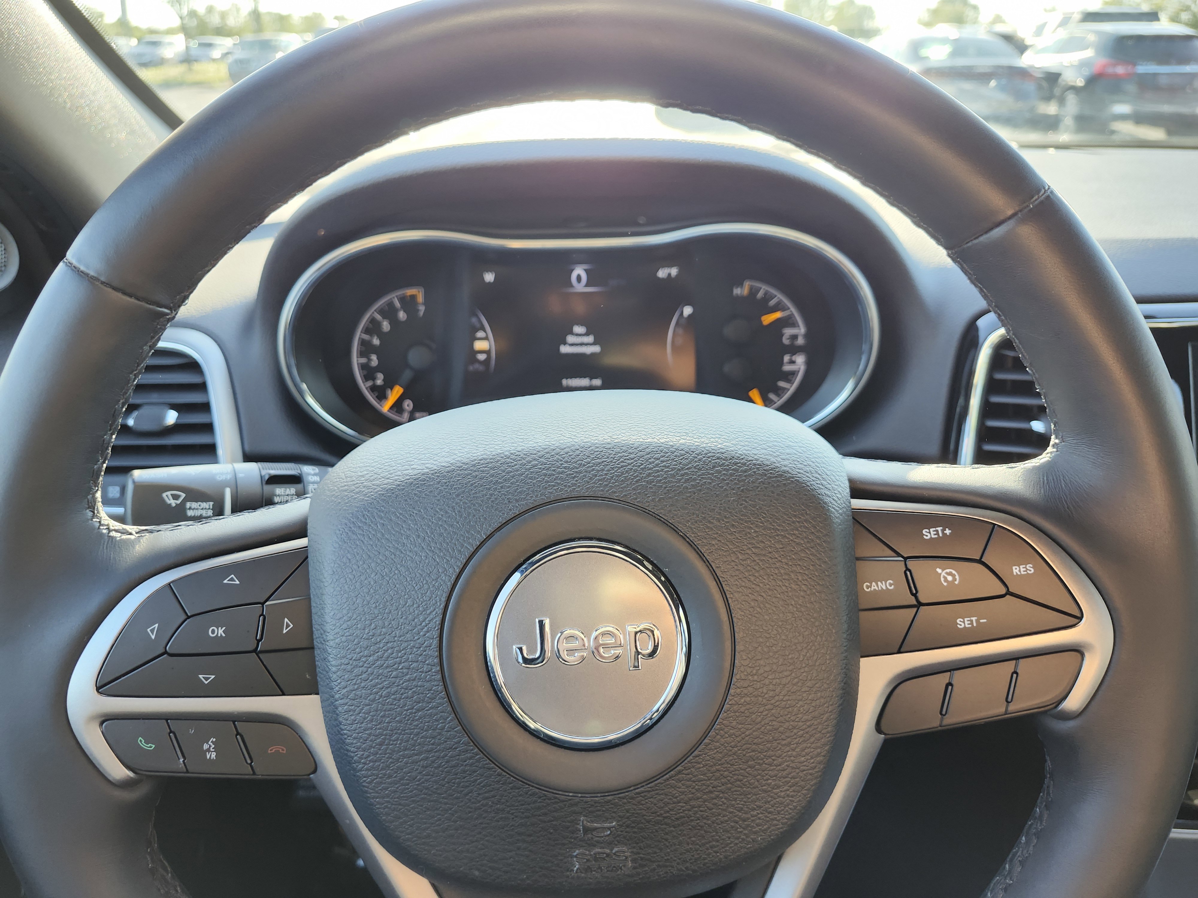 Used 2019 Jeep Grand Cherokee Altitude AWD/4WD image 29