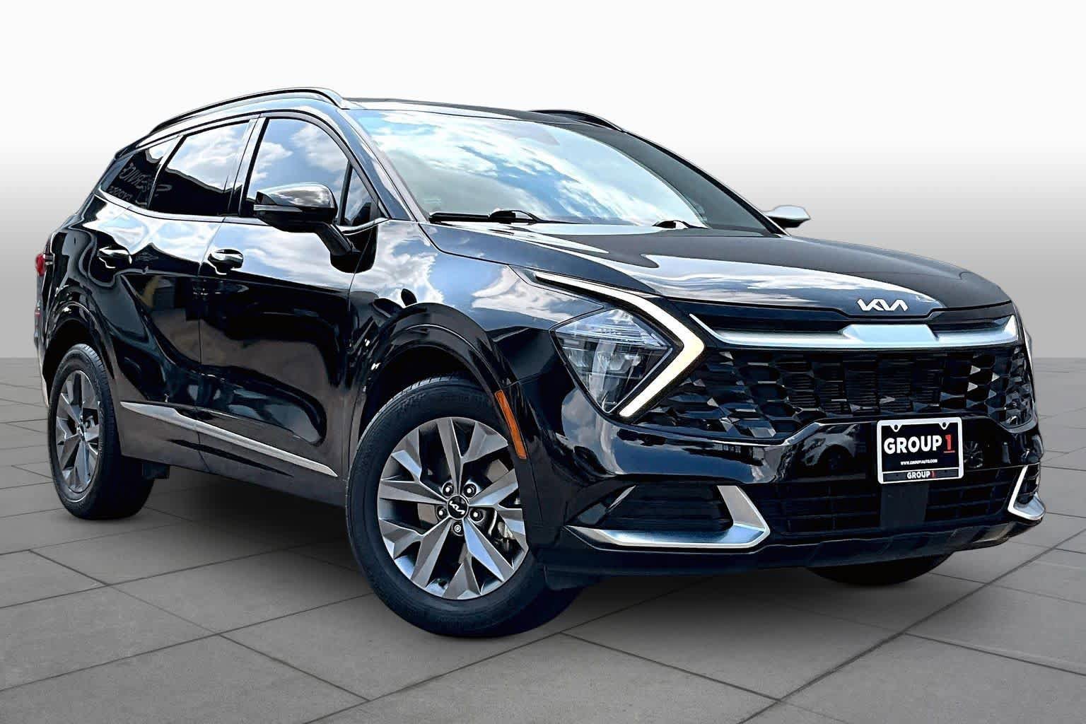 Used 2023 Kia Sportage SX image 3
