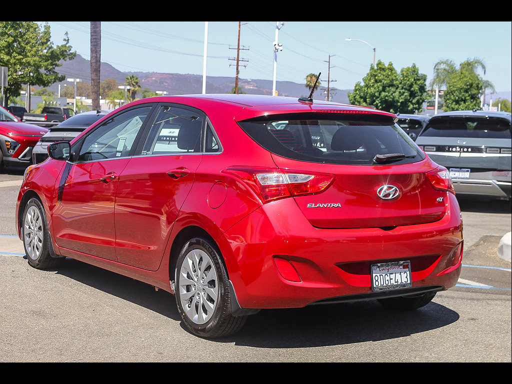 Used 2016 Hyundai Elantra GT FWD image 8