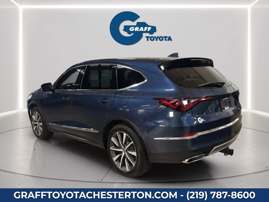 Used 2025 Acura MDX w/ Technology Package AWD/4WD image 4