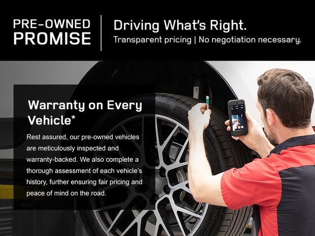 Used 2025 Land Rover Defender 110 S image 15