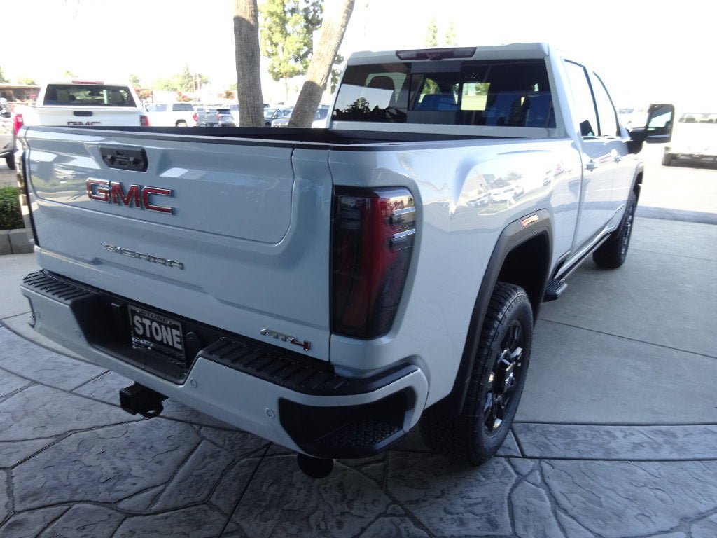 New 2026 GMC Sierra 2500 AT4 w/ AT4 Premium Plus Package AWD/4WD image 9
