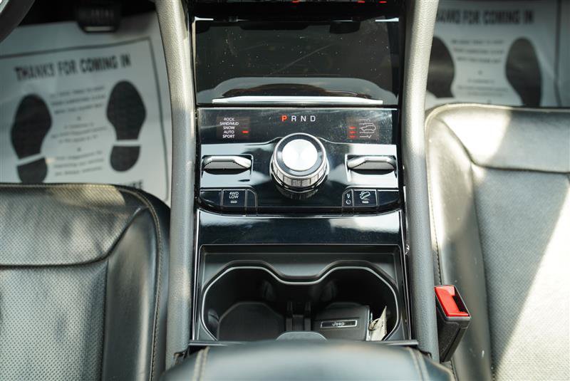 Used 2023 Jeep Grand Cherokee Overland AWD/4WD image 80