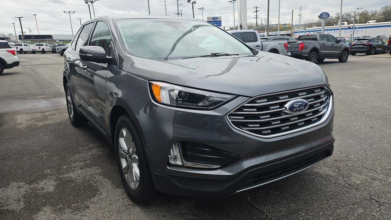 Used 2024 Ford Edge Titanium image 6