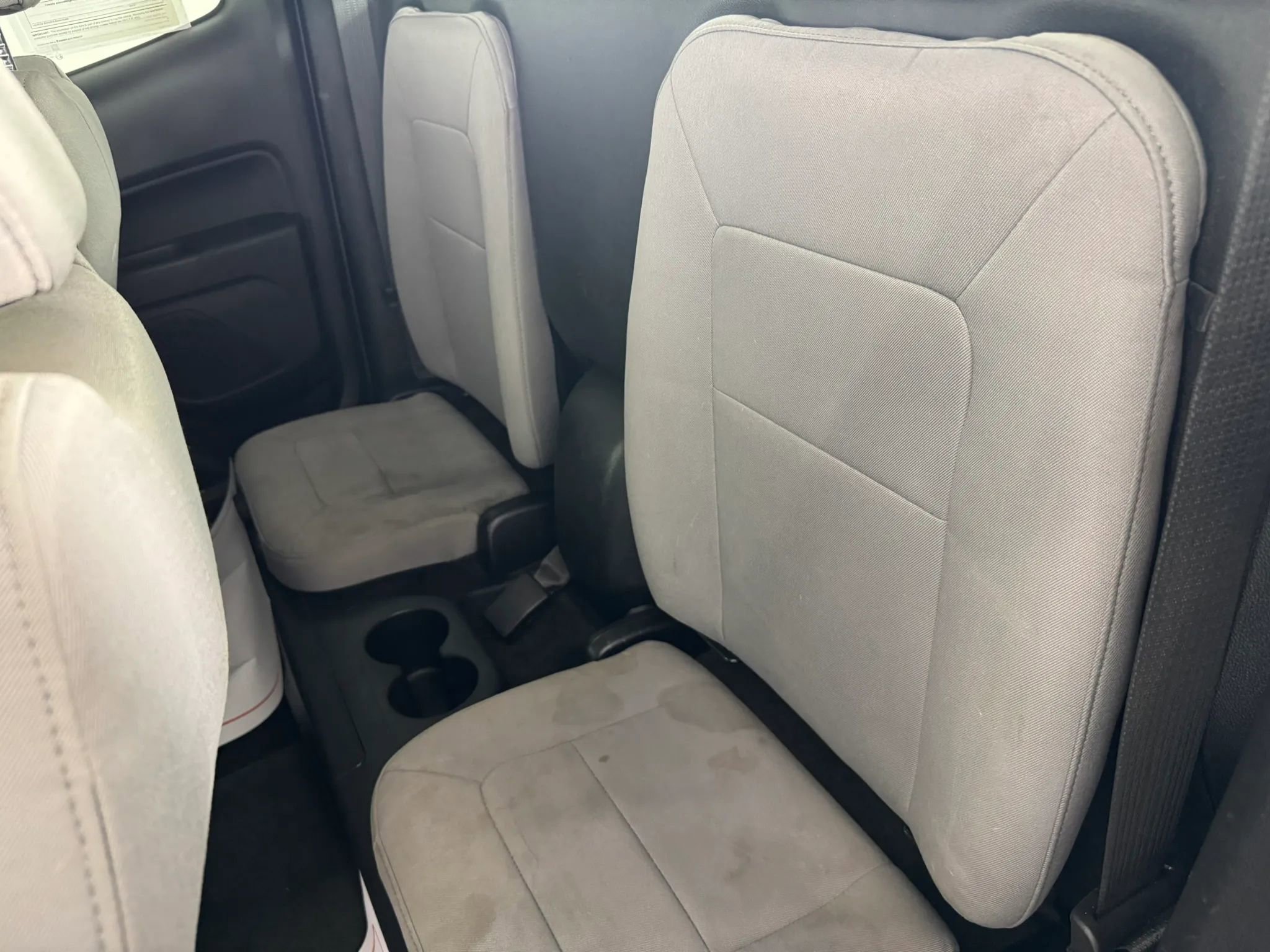 Used 2017 Chevrolet Colorado W/T RWD image 27
