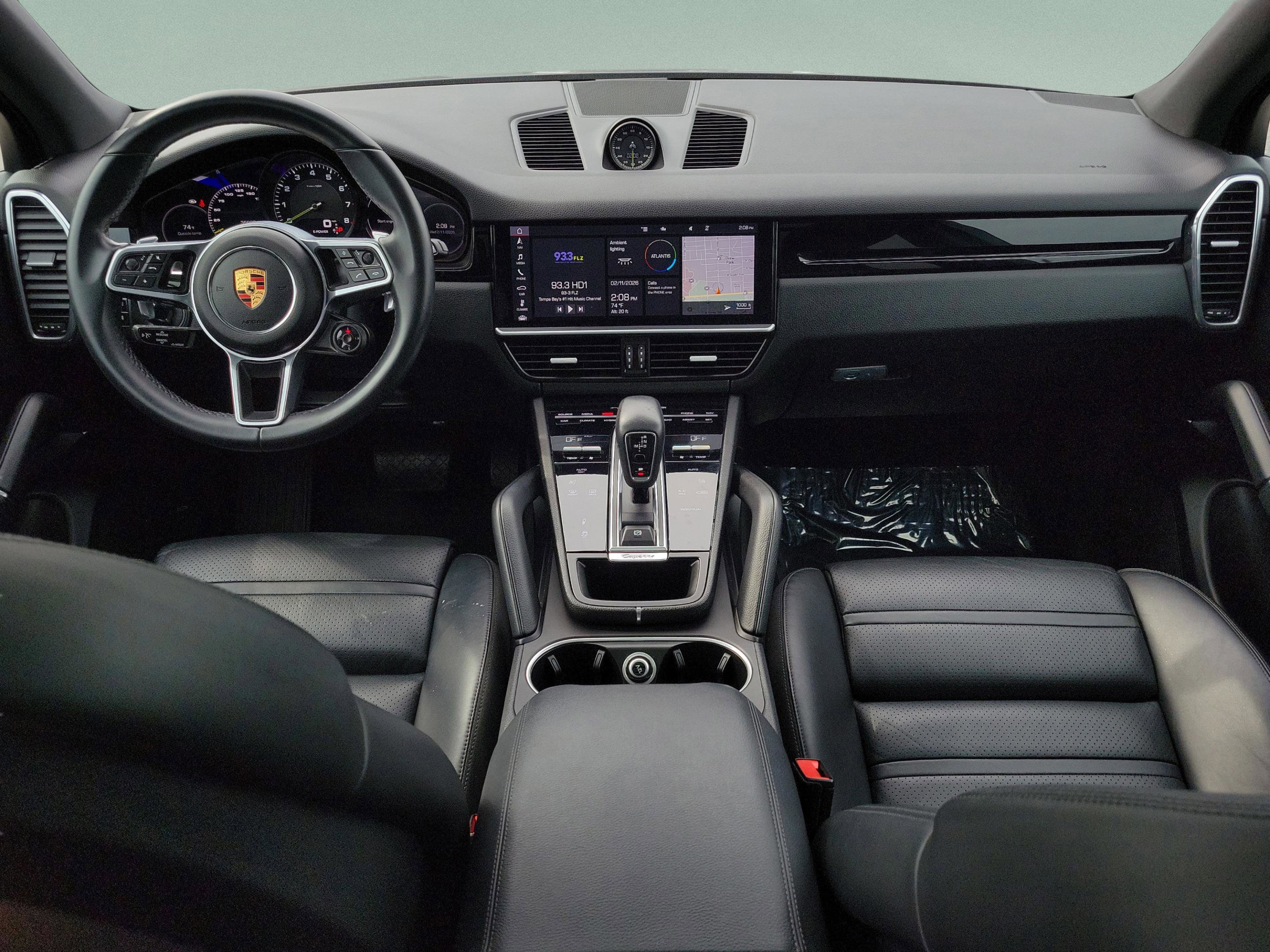 Used 2020 Porsche Cayenne E-Hybrid image 16