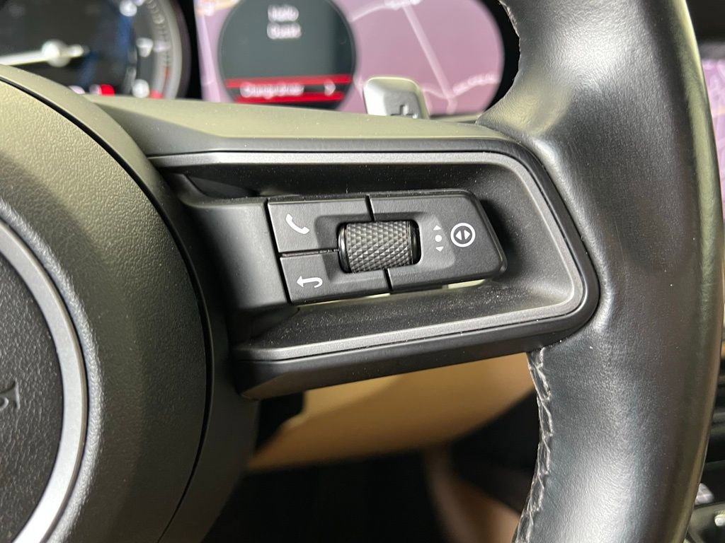 Used 2021 Porsche 911 Carrera image 8