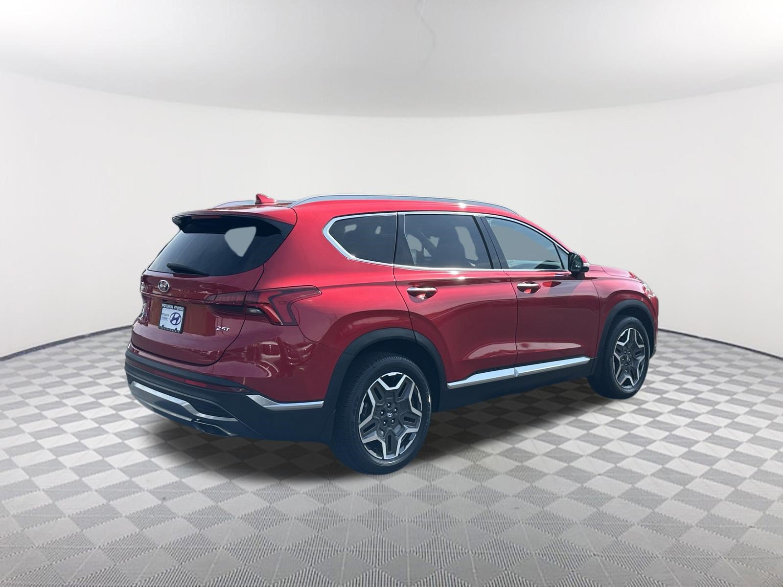 Used 2023 Hyundai Santa Fe Limited w/ Cargo Package FWD image 5