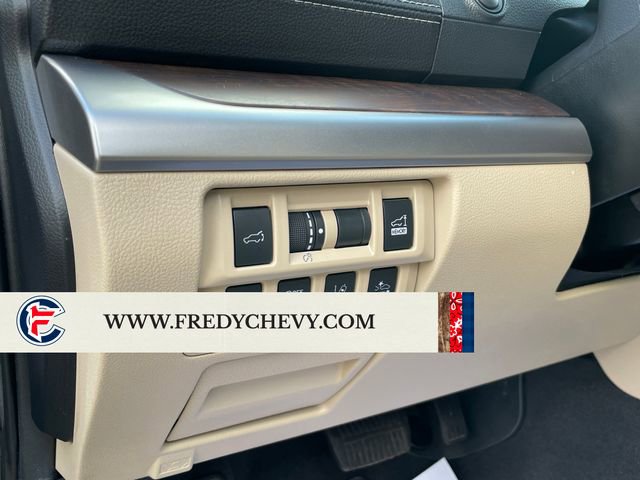 Used 2018 Subaru Outback 2.5i Limited AWD/4WD image 36