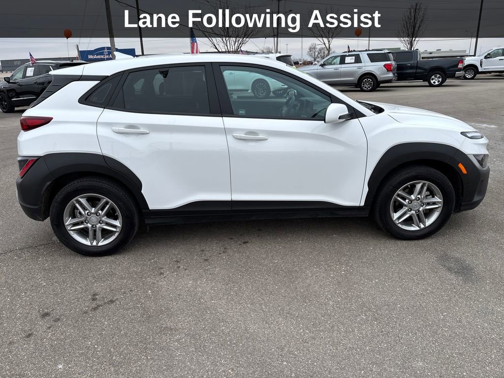 Used 2022 Hyundai Kona SE image 8