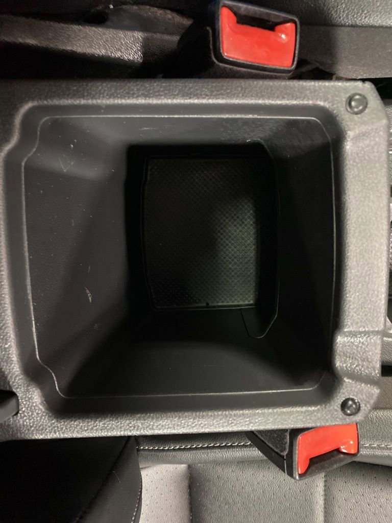 Used 2018 Volkswagen Tiguan SEL w/ 3rd Row Seat Package image 50