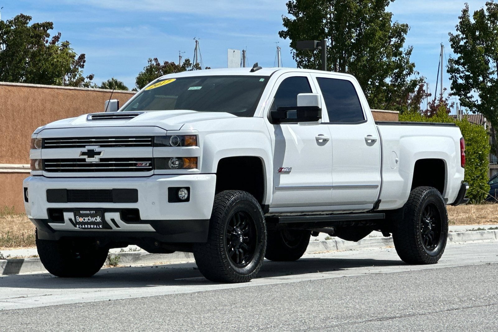 Used 2017 Chevrolet Silverado 2500 LT w/ Custom Sport Edition AWD/4WD image 8