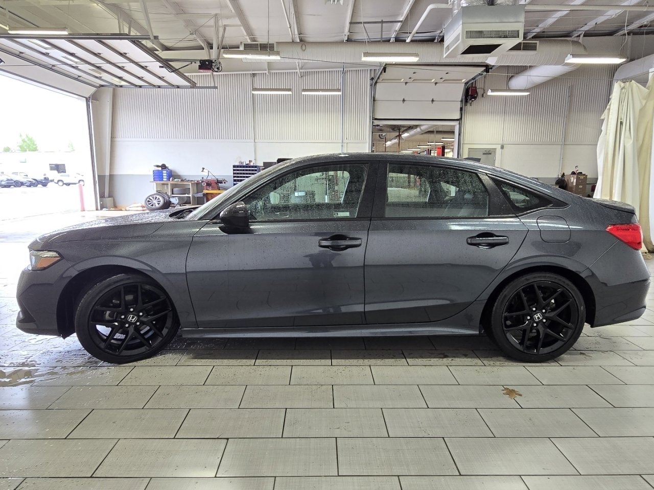 Used 2023 Honda Civic Sport image 10