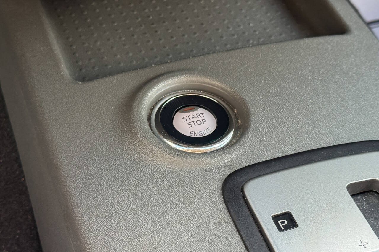 Used 2021 Nissan Frontier SV AWD/4WD image 31