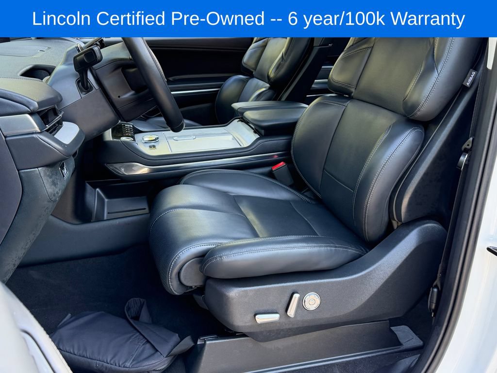 Certified 2025 Lincoln Navigator Reserve AWD/4WD image 28