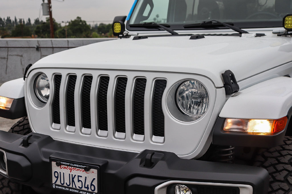 Used 2023 Jeep Wrangler Unlimited Sahara AWD/4WD image 6